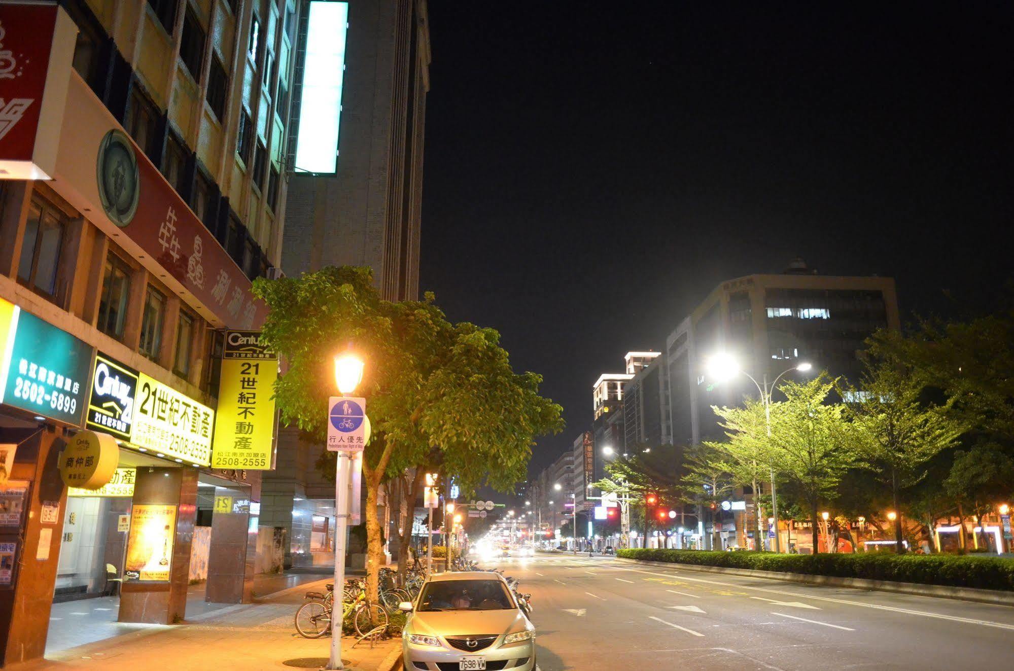 Freean Hotel Taipei Exterior photo